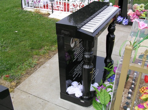 PIANO SHAPED BLACK GRANITE HEADSTONE